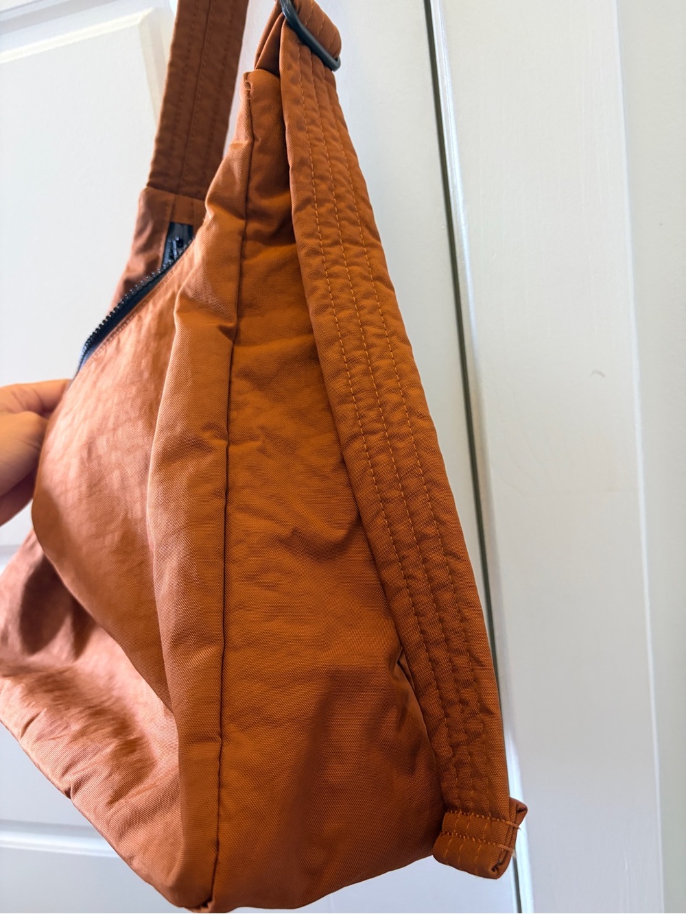 BAGGU Nylon Shoulder Bag - Picture 4 of 7